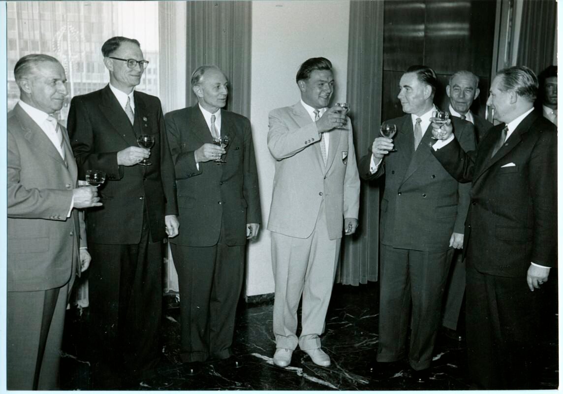 Unser Bronzemedaillengewinner Alla L&uuml;cker beim Empfang im Essener Rathaus.